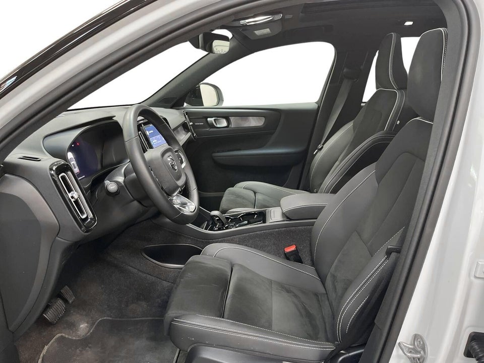 Volvo EX40 Extended Range Ultra 5d