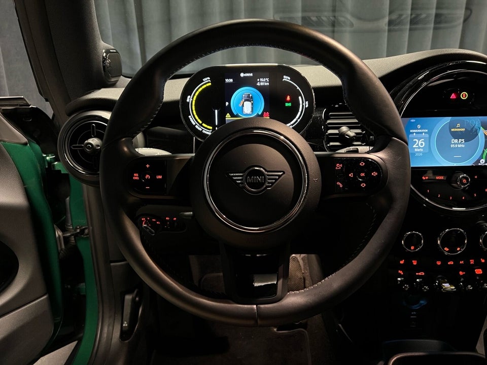MINI Cooper SE Edition Premium Plus 3d