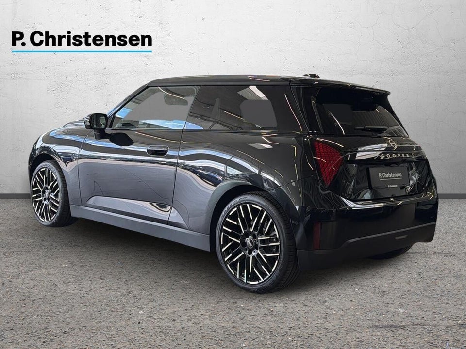 MINI Cooper SE Favoured Trim XL 3d