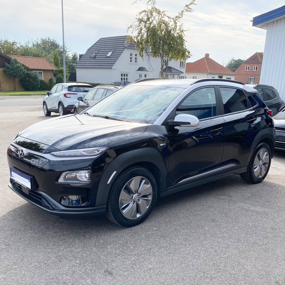 Hyundai Kona 64 EV Premium 5d