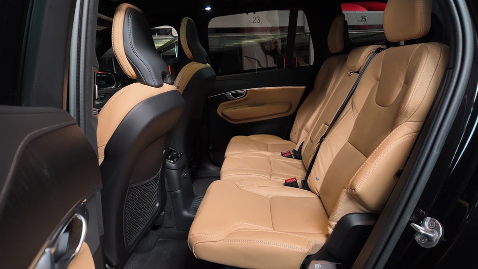 Volvo XC90 2,0 T8 ReCharge Ultimate Dark aut. AWD 7prs 5d