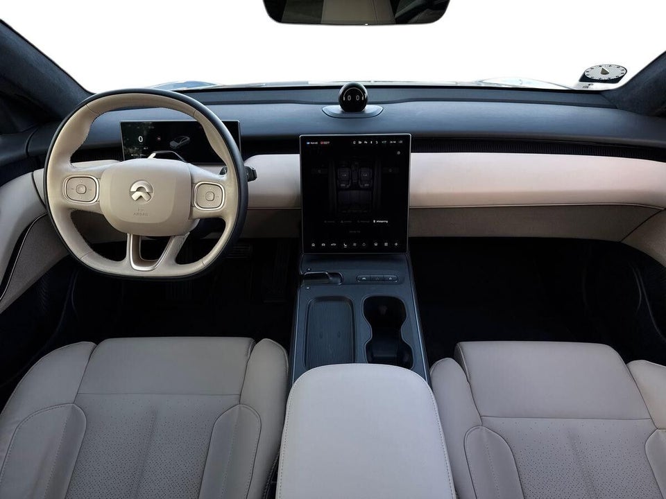 NIO ET5 100 Long Range 4d