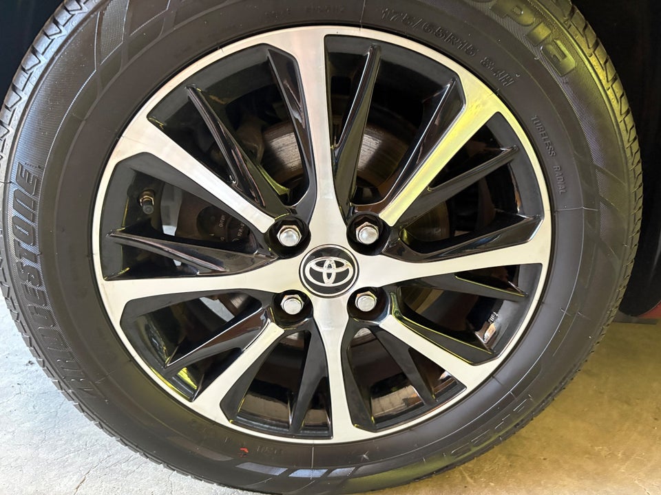 Toyota Yaris 1,5 VVT-iE T3 Premium Van 5d