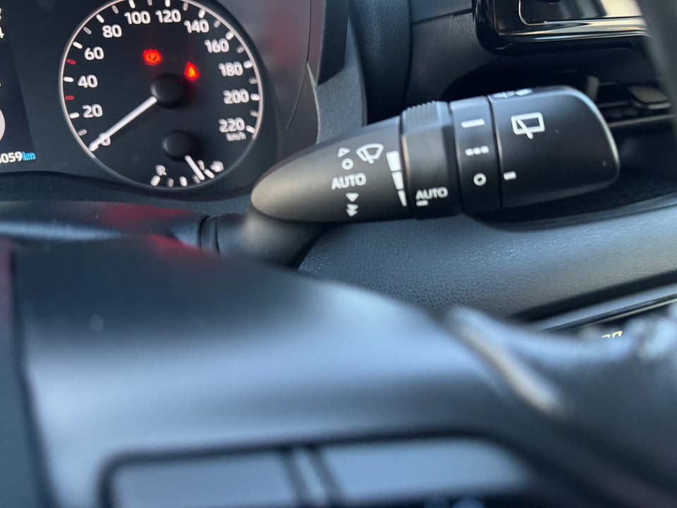 Toyota Yaris 1,5 Hybrid H2 e-CVT 5d