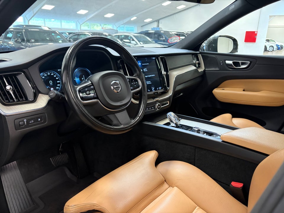 Volvo XC60 2,0 T8 ReCharge Inscription aut. AWD 5d