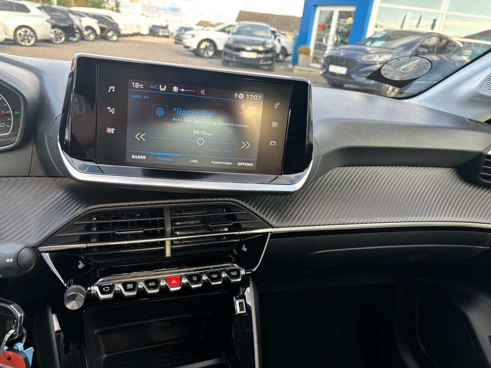 Peugeot 208 1,2 PureTech 75 Drive 5d