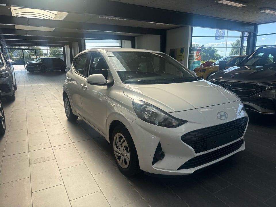 Hyundai i10 1,0 MPi Essential 5d