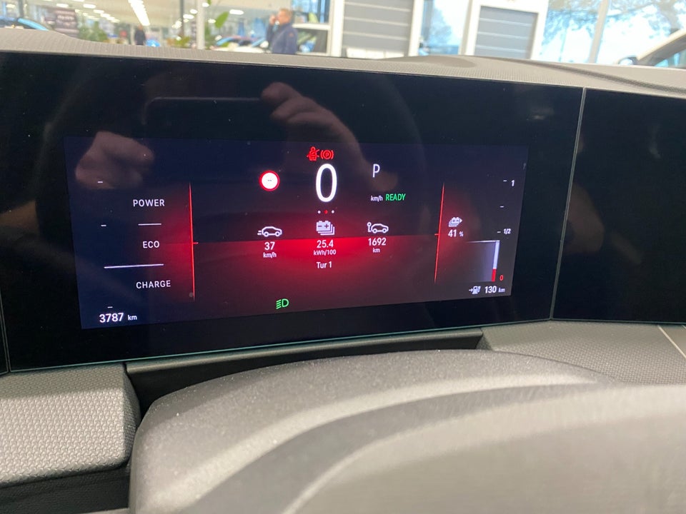 Opel Astra-e 54 GS Sports Tourer 5d