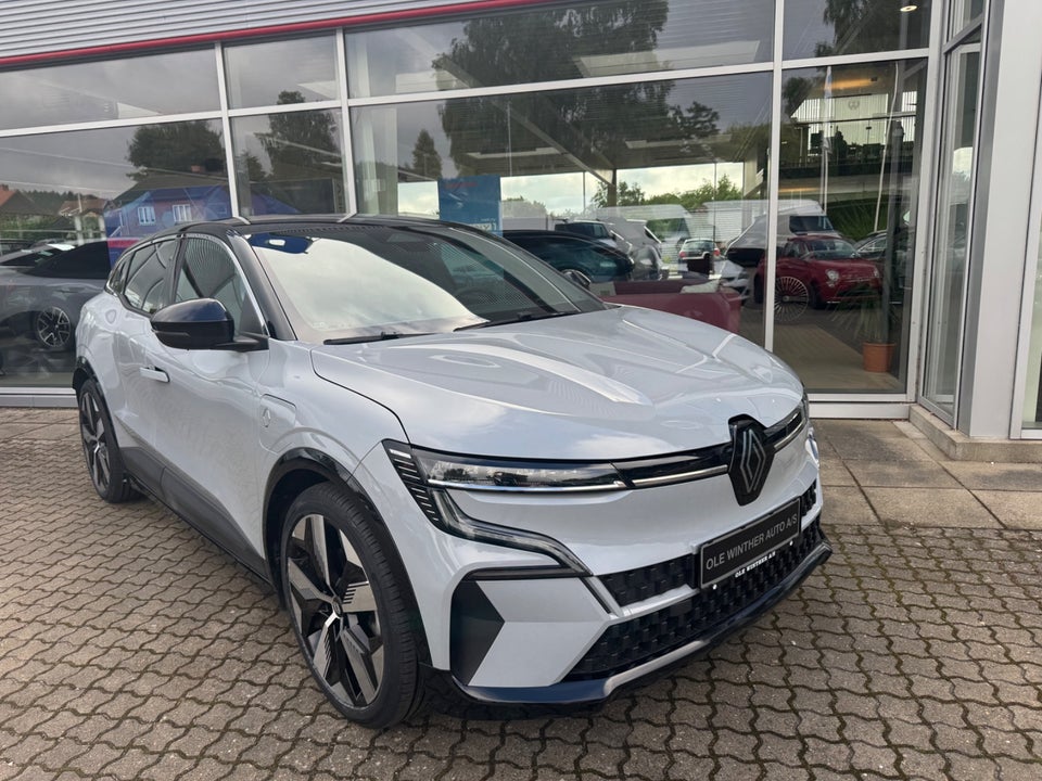 Renault Megane E-Tech 60 Techno 5d