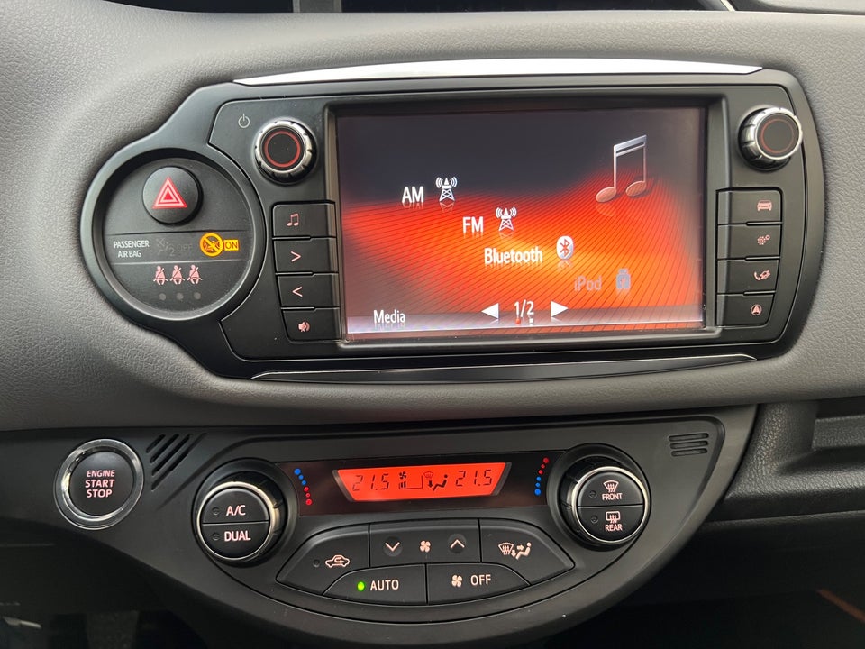 Toyota Yaris 1,3 VVT-i T2 Comfort 5d