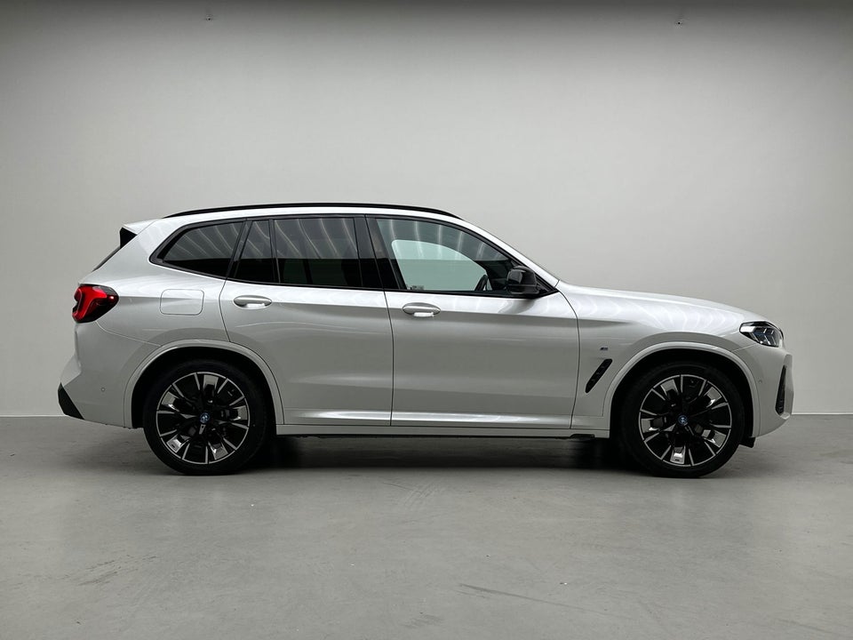 BMW iX3 Charged Plus M-Sport 5d