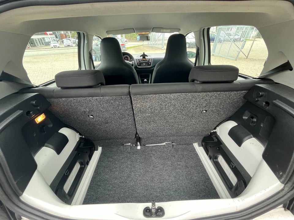 VW Up! 1,0 MPi 60 Move Up! BMT 5d