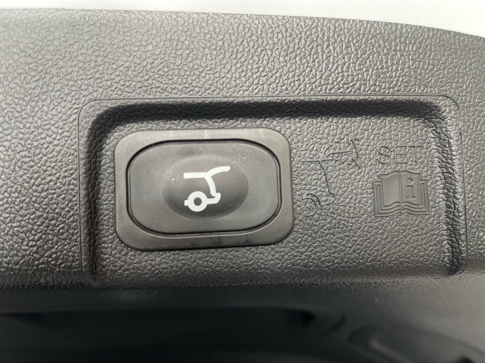 Ford Puma 46 Gen-E Premium 5d