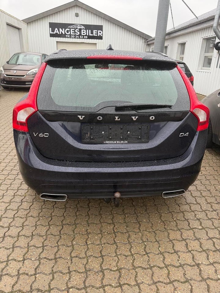 Volvo V60 2,0 D4 190 Momentum 5d