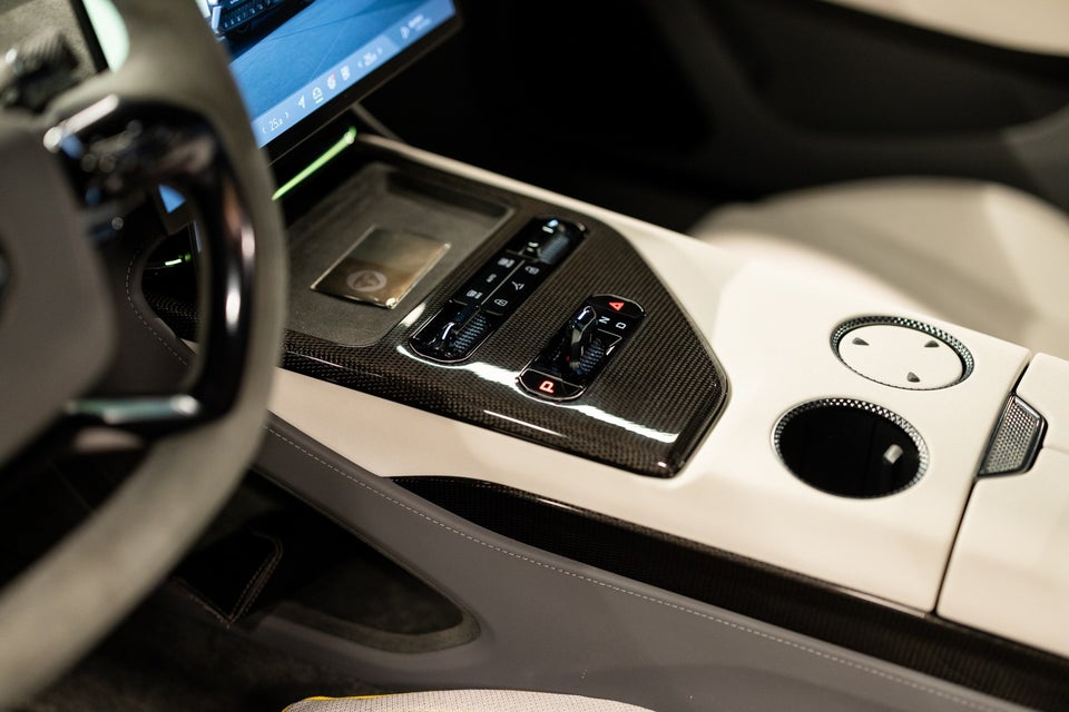 Lotus Emeya S 5d