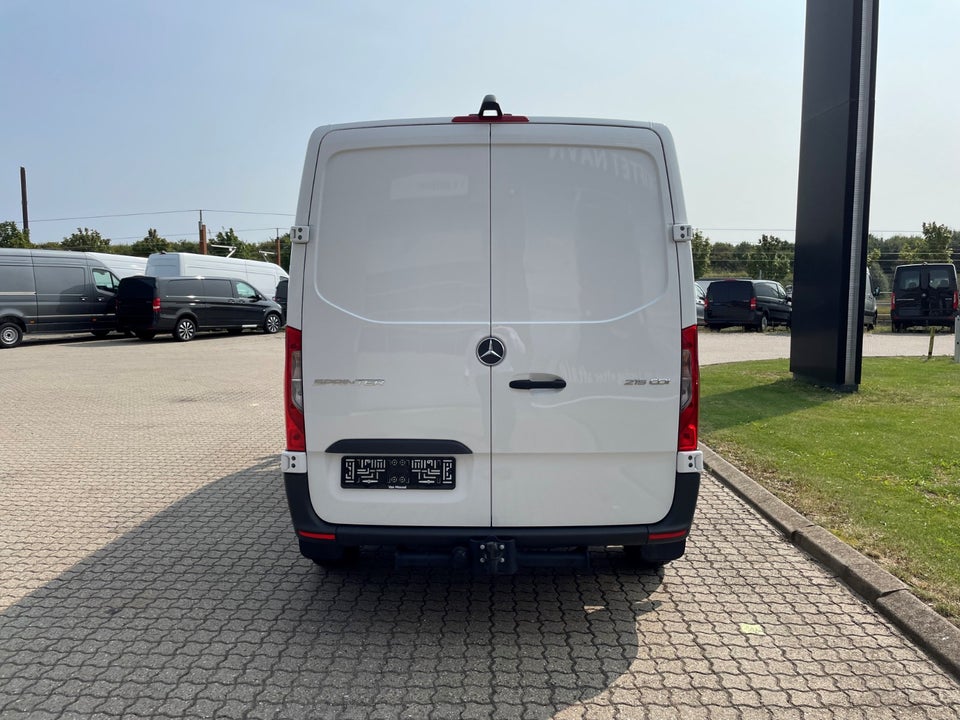 Mercedes Sprinter 215 2,0 CDi A2 Kassevogn aut. FWD