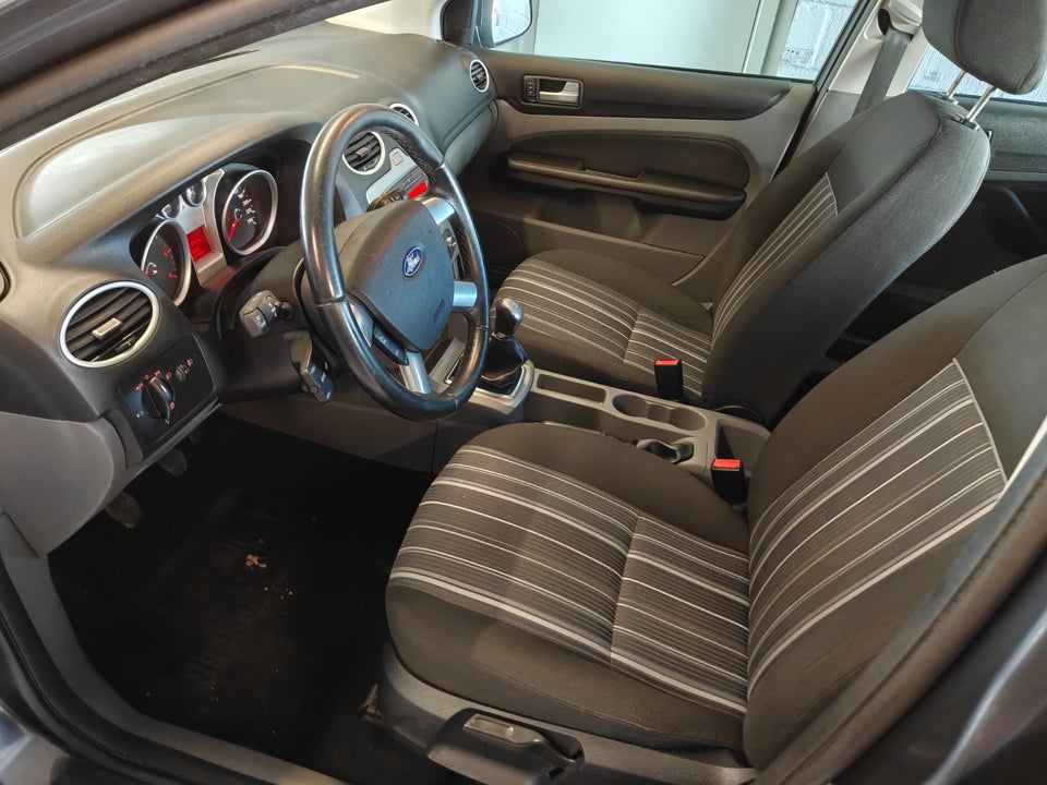 Ford Focus 1,6 TDCi 109 Trend stc. 5d