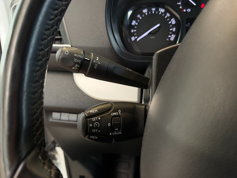 Peugeot Expert 2,0 BlueHDi 144 L3 Premium Van