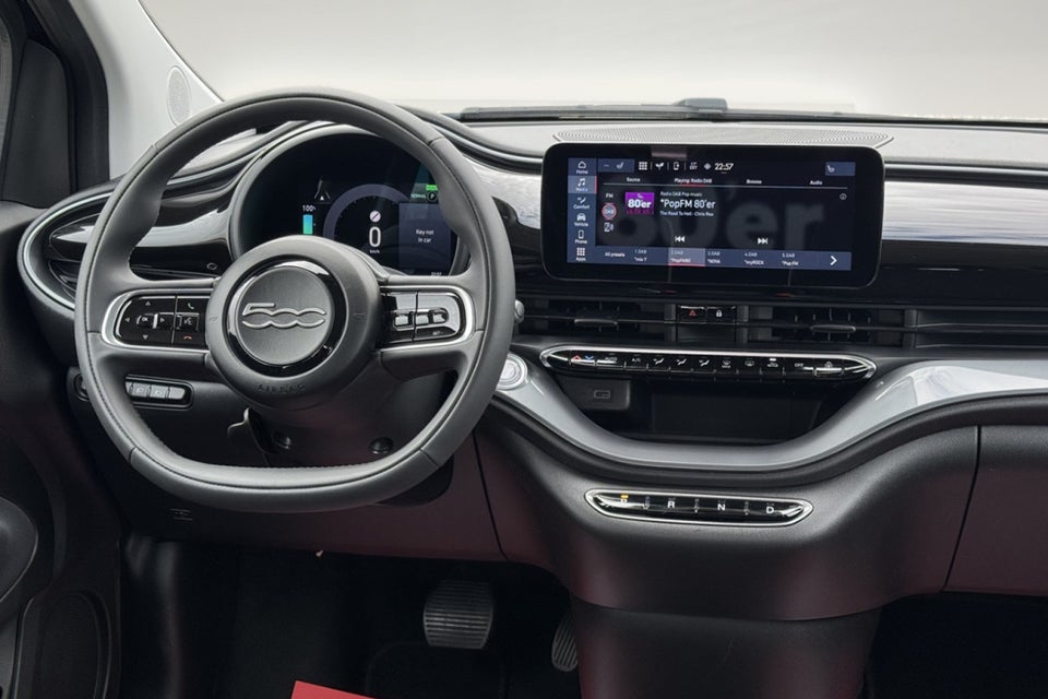 Fiat 500e 42 Icon 3+1 4d