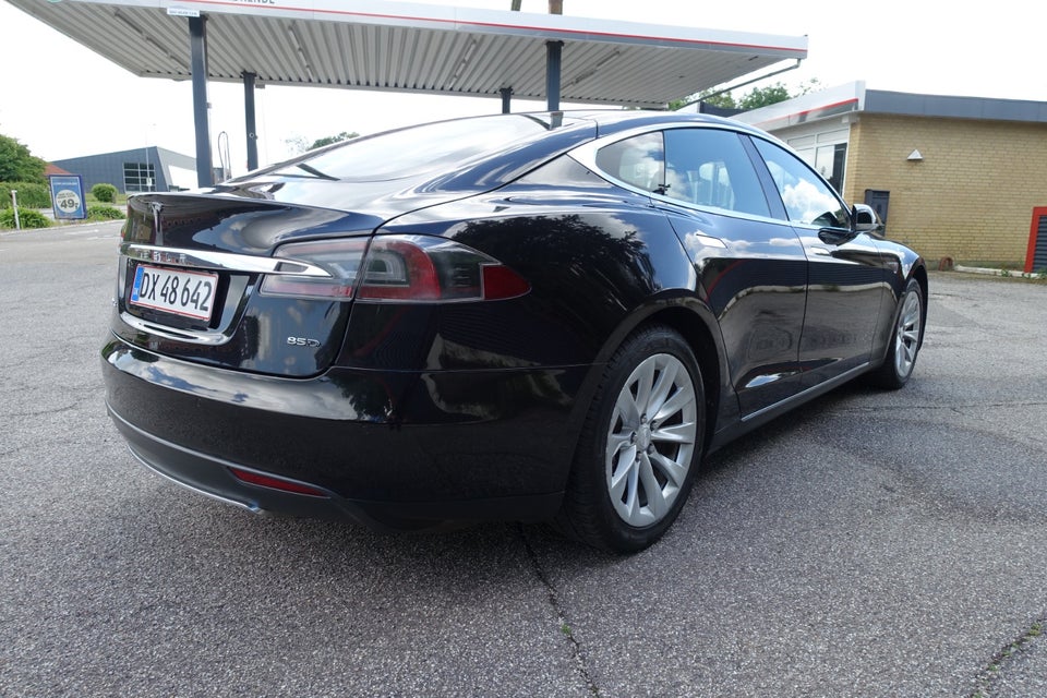 Tesla Model S 85D 5d