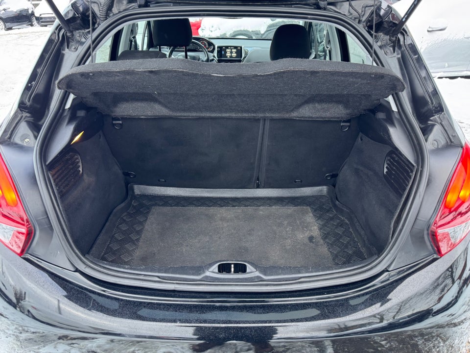 Peugeot 208 1,6 BlueHDi 100 Allure 5d