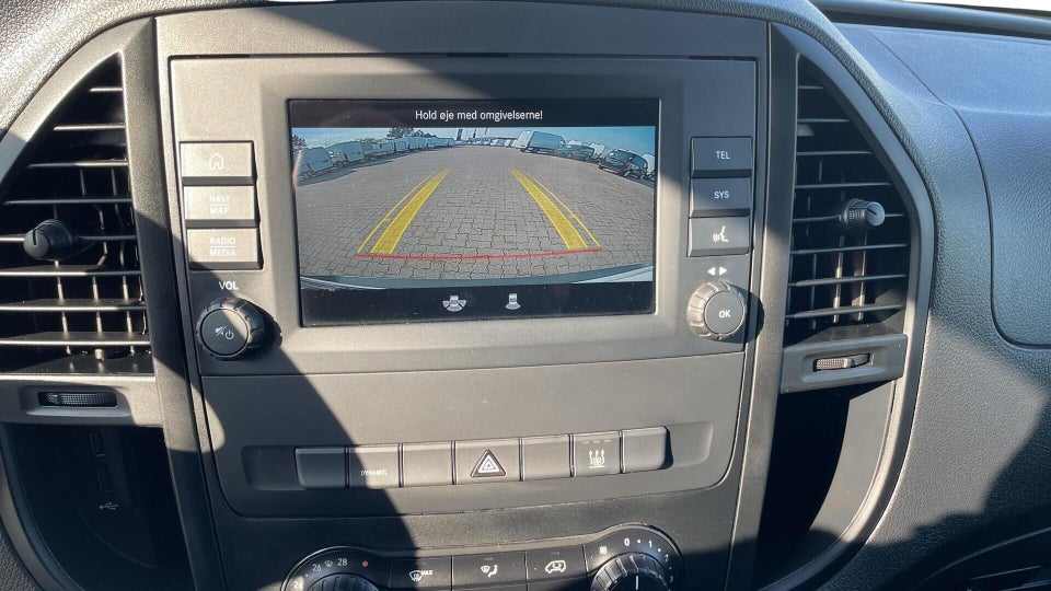 Mercedes eVito 129 Tourer PRO L Van