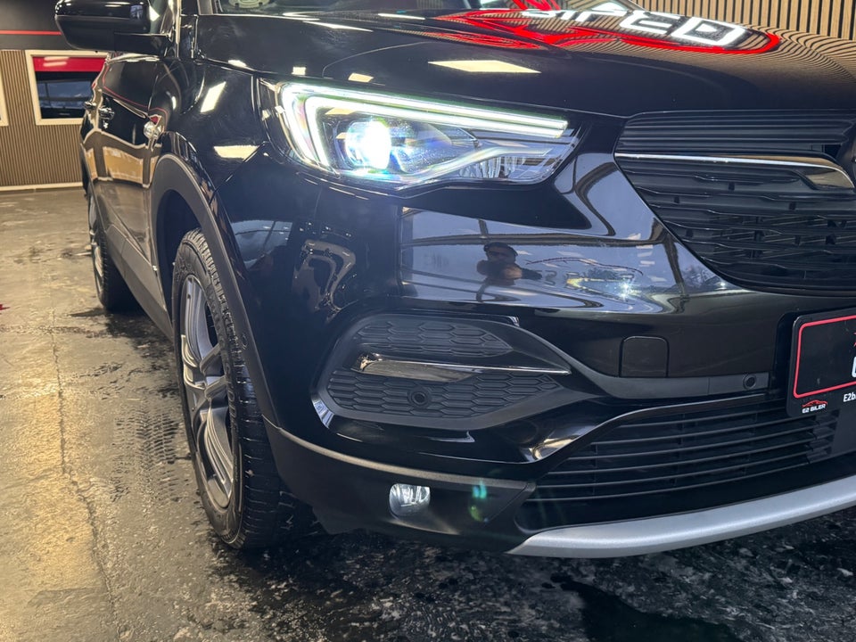 Opel Grandland X 1,6 Hybrid Exclusive aut. 5d