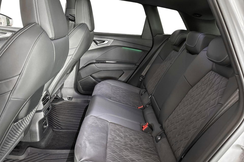 Audi Q4 e-tron 45 edition S-line 5d