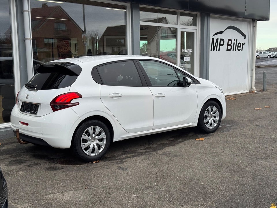 Peugeot 208 1,5 BlueHDi 100 Envy 5d