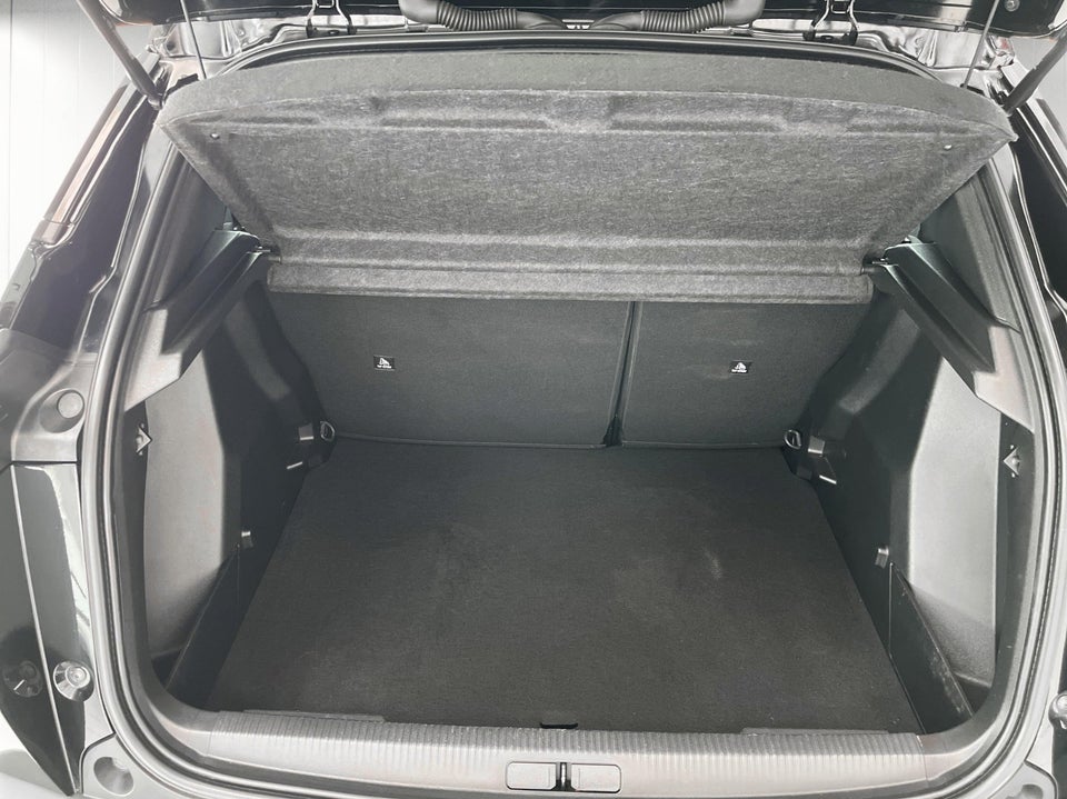 Peugeot 2008 1,2 PureTech 100 Active+ 5d
