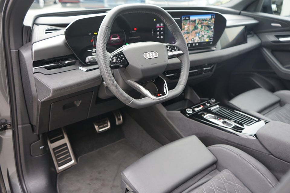 Audi Q6 e-tron Ultra S-line quattro 5d