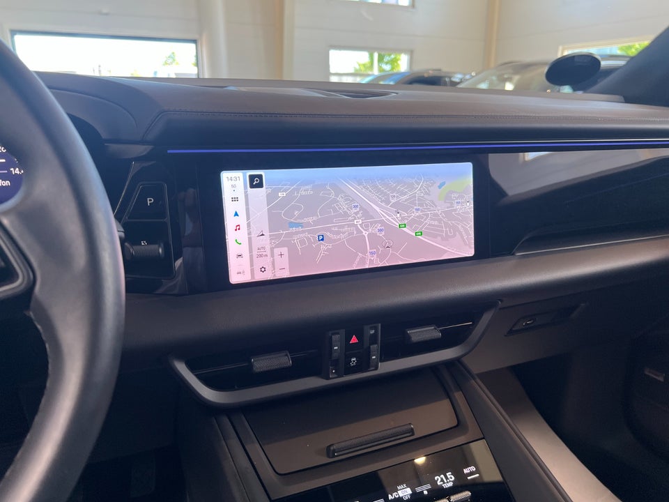 Porsche Macan 5d
