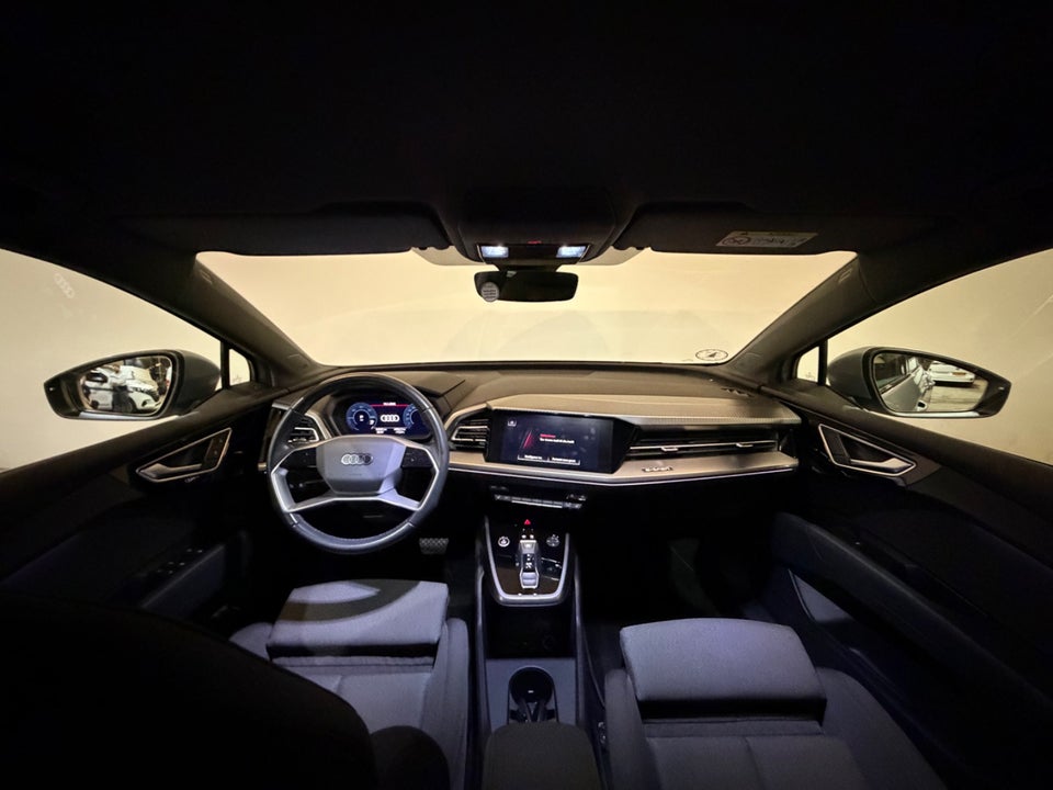 Audi Q4 e-tron 40 S-line 5d