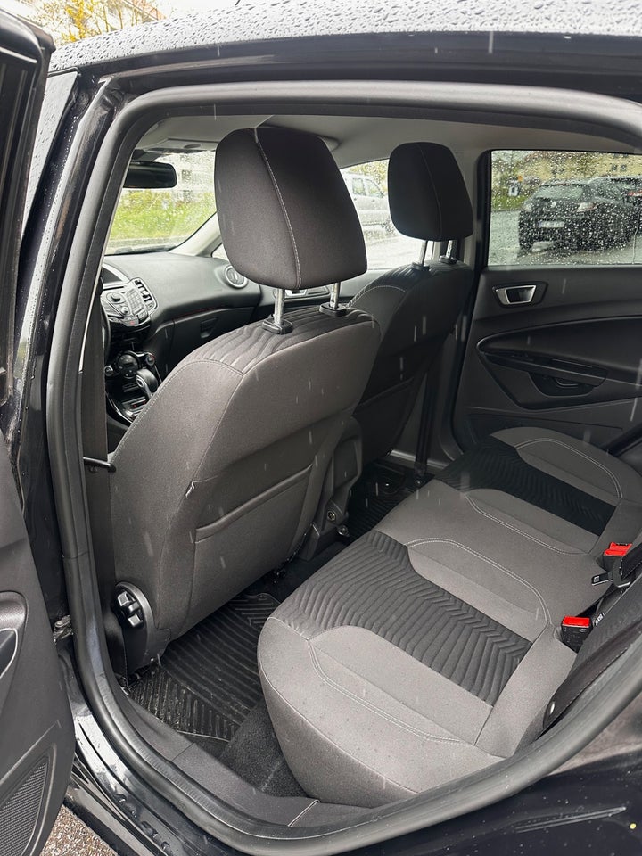 Ford Fiesta 1,0 SCTi 100 Titanium aut. 5d