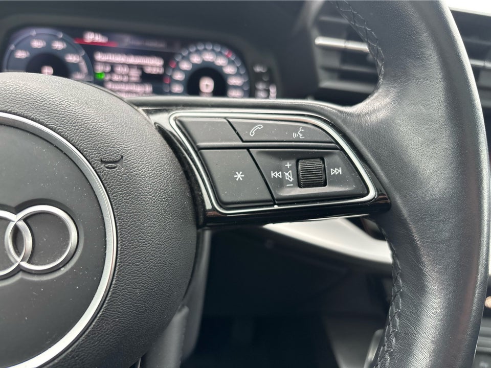 Audi A3 40 TFSi e Prestige Sportback S-tr. 5d
