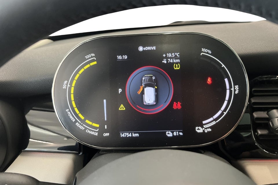 MINI Cooper SE Essential 3d