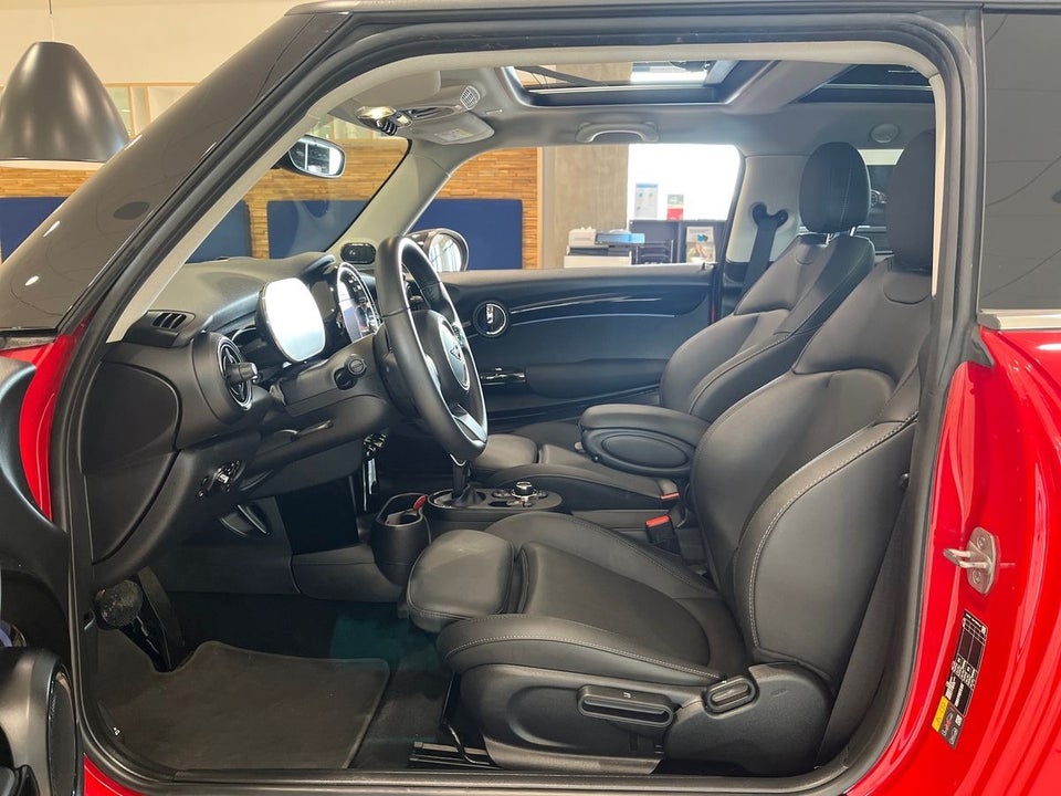 MINI Cooper SE Edition Premium Plus 3d