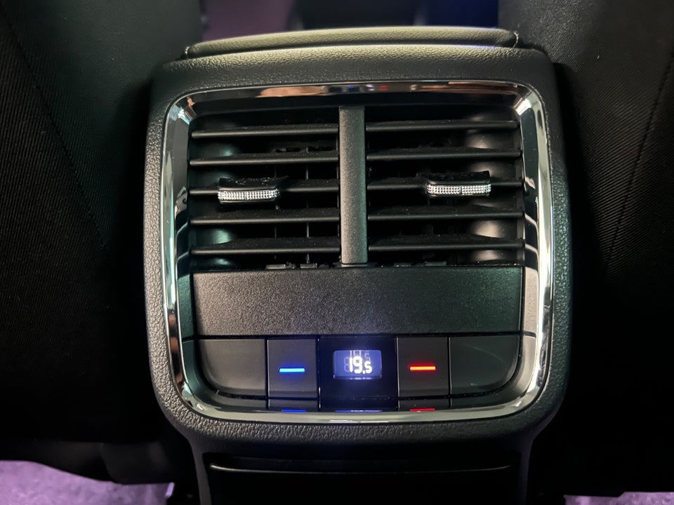 Skoda Octavia 1,4 TSi iV Plus Combi DSG 5d