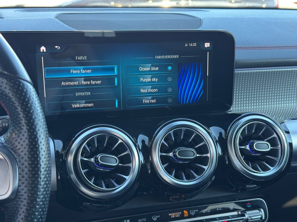 Mercedes EQB300 AMG Line 4Matic 5d