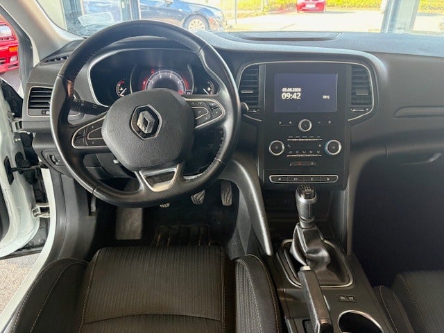 Renault Megane IV 1,2 TCe 100 Life Sport Tourer 5d