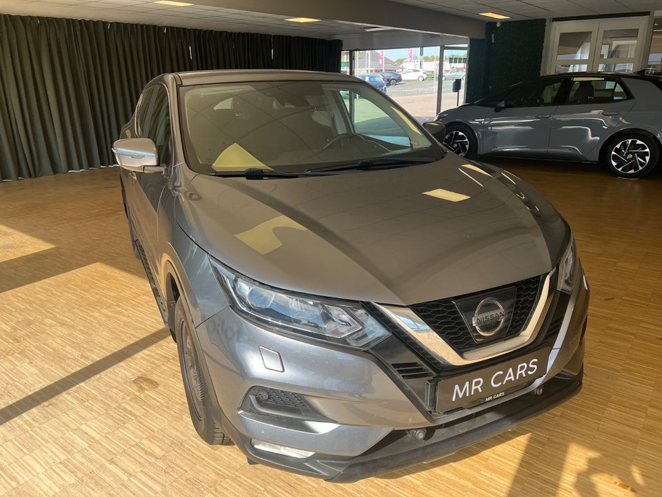 Nissan Qashqai 1,6 dCi 130 N-Connecta 5d