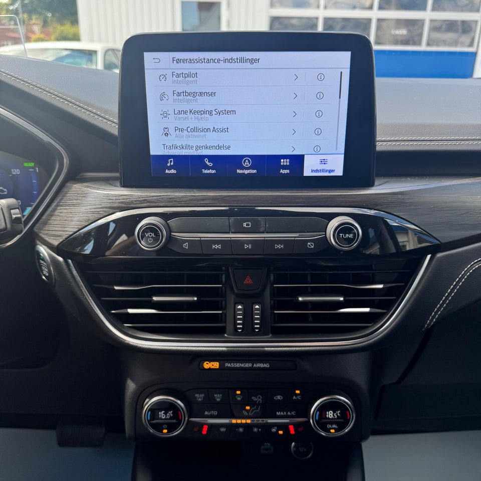 Ford Kuga 2,5 PHEV Vignale CVT 5d