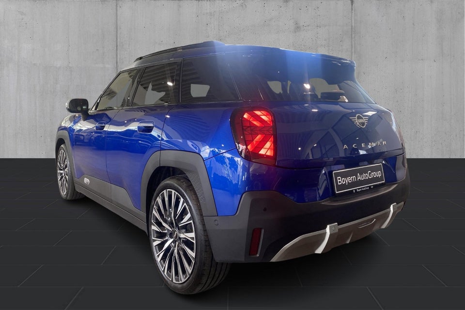 MINI Aceman E Favoured Trim M 5d