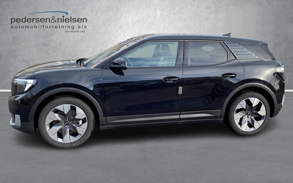 Ford Explorer 82 Premium Extended Range 5d