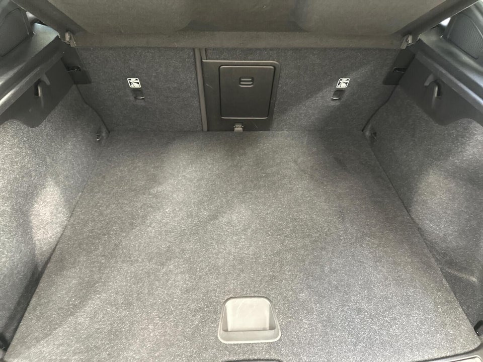 Volvo C40 P6 ReCharge Core 5d