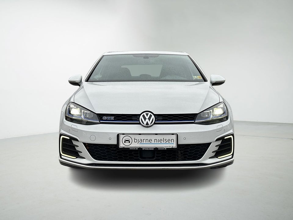 VW Golf VII 1,4 GTE DSG 5d