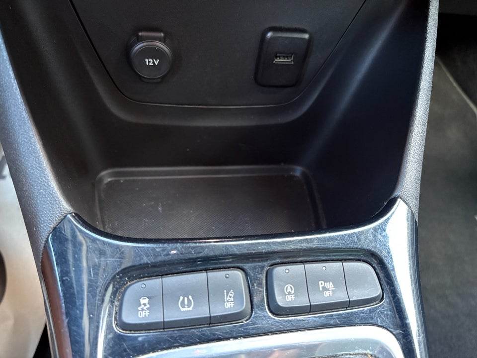 Opel Crossland X 1,2 T 110 Enjoy 5d