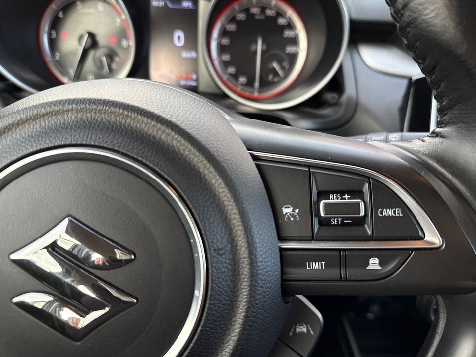 Suzuki Swift 1,2 mHybrid Exclusive 5d