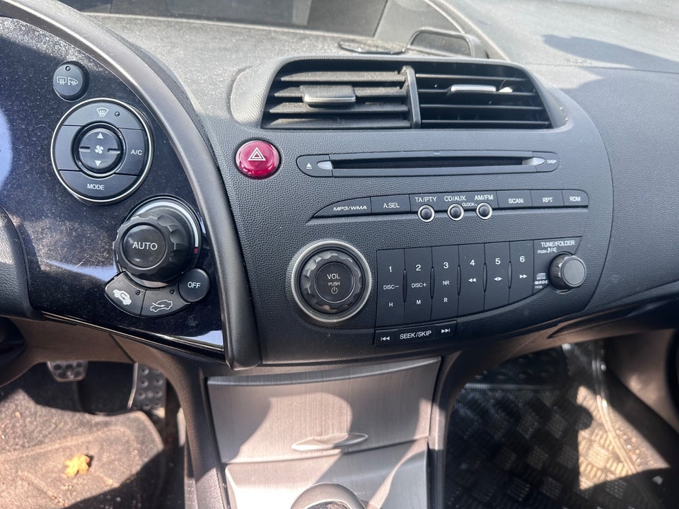 Honda Civic 1,8 Comfort 5d