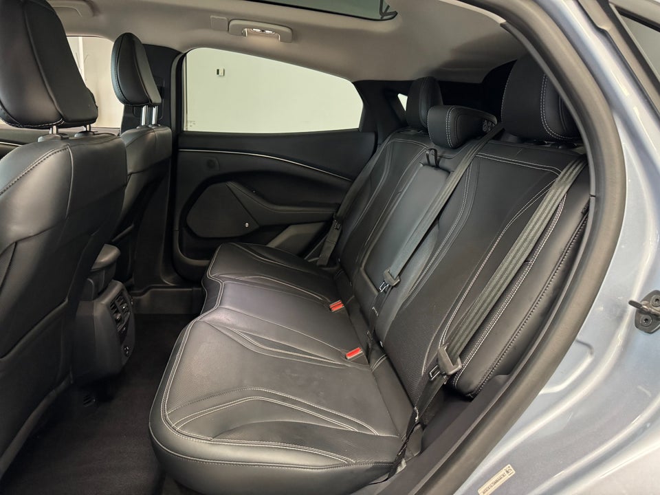 Ford Mustang Mach-E 98 Premium Extended Range 5d